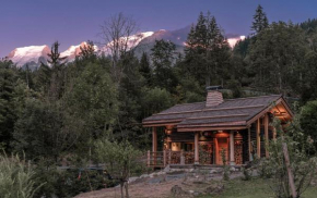 Chalet L'Oratoire & Mazot - Renovated Historic Chalet - Huge Garden & Separate Cabin for 2